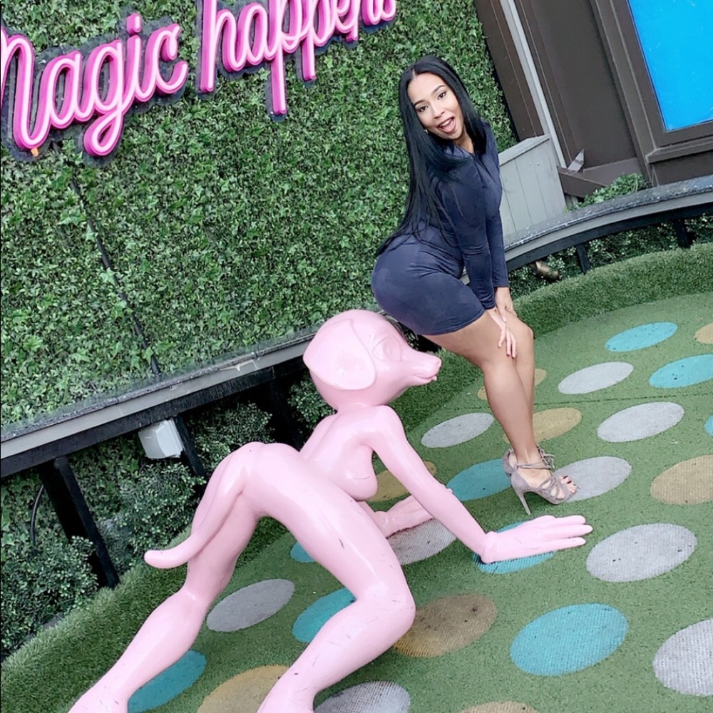 Meet your Posher, Elisa